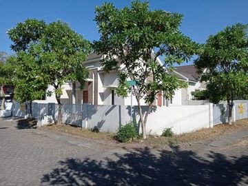 Rumah Minimalis di Perumahan Taman Rivera Surabaya