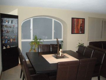 DEPARTAMENTO EN FRACCIONAMIENTO ARBOLADO, EN VENTA