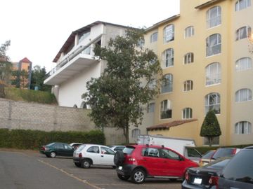 DEPARTAMENTO EN FRACCIONAMIENTO ARBOLADO, EN VENTA