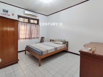 Prime Location Margonda Raya Rumah Luas 880m Cocok Untuk Usaha