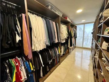 Venta de apartamento en la Cresta, Ph Alcazar