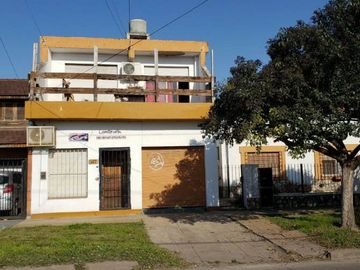 Casa para 2 Familias en venta en Longchamps