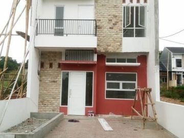 Rumah 2 lantai konsep syariah harga terjangkau 600jt-an