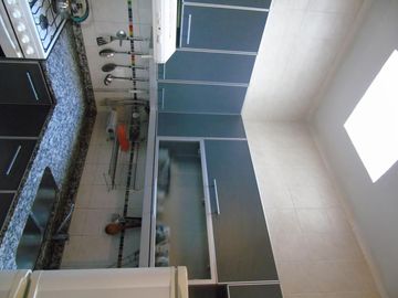AGRONOMÍA- PH al fte. 3 AMB CON TERRAZA- EXCELENTE ESTADO VENTA POR VIAJE