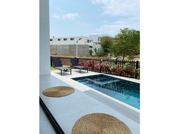 Exclusiva Casa de Playa, Amoblado. Urbanización Ciudad del Mar