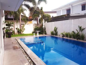 Fully Furnished with Pool House for Sale in Amsic Angeles City