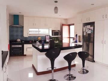 Fully Furnished with Pool House for Sale in Amsic Angeles City