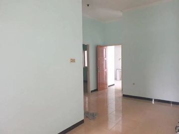 Rumah di Perumahan Citra Medayu Residence Rungkut