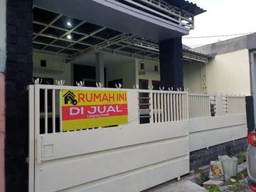 Rumah di Perumahan Citra Medayu Residence Rungkut