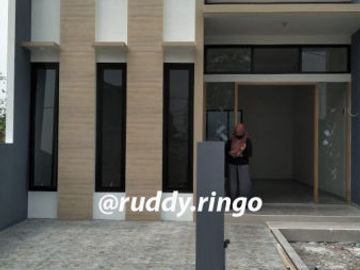 Miliki Hunian Modern Minimalis Emerald Village 2 Lantai