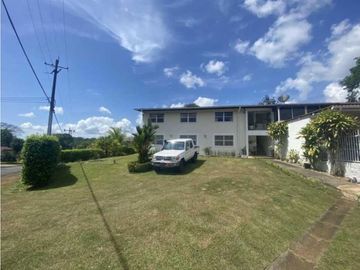VENTA  CASA EN CLAYTON AMPLIA  569M2 CALLE PAPAYA