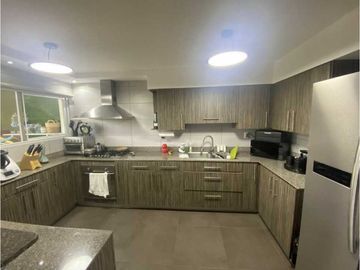 VENTA  CASA EN CLAYTON AMPLIA  569M2 CALLE PAPAYA