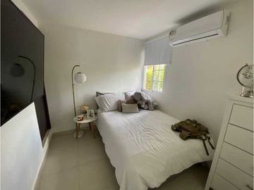 VENTA  CASA EN CLAYTON AMPLIA  569M2 CALLE PAPAYA