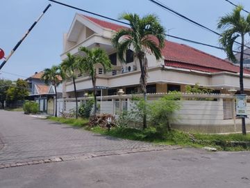 Disewakan Rumah di Raya Manyar Tirtoyoso, Surabaya Timur