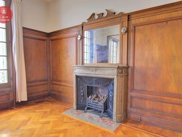 Basavilbaso y Av. Libertador - 3 amb en Venta - Edificio Histórico