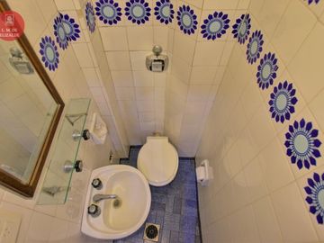 Basavilbaso y Av. Libertador - 3 amb en Venta - Edificio Histórico