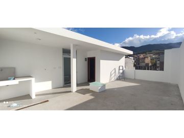 Vendo casa por estrenar al Sur de Loja