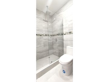 Vendo casa por estrenar al Sur de Loja