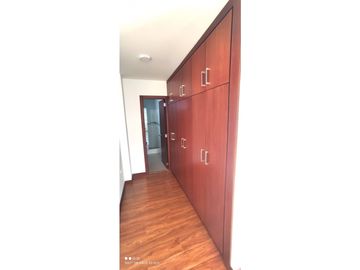 Vendo casa por estrenar al Sur de Loja