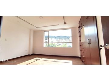 Vendo casa por estrenar al Sur de Loja