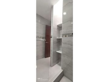 Vendo casa por estrenar al Sur de Loja