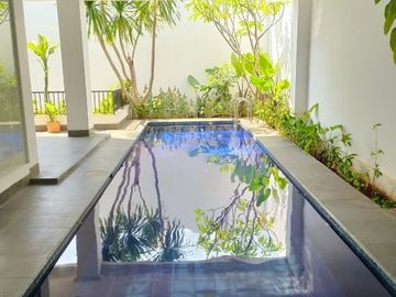 For Rent Luxury Modern House at Kemang