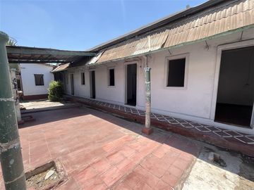 EN VENTA, CASA IDEAL COMERCIO, 7D,2B CONCHALI.