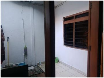 RUMAH LOKASI JALAN RAYA KEMANGGISAN PALMERAH JAKARTA BARAT