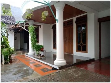 RUMAH LOKASI JALAN RAYA KEMANGGISAN PALMERAH JAKARTA BARAT