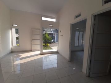 RUMAH BARU DALAM CLUSTER EKSKLUSIF DAN LINGKUNGAN NYAMAN PEKAYON JAYA