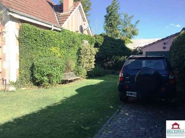 Chalet en venta en Zona Iglesia