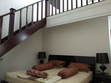 Dijual Cepat Rumah 1,5 Lantai di Jl. Pucang Anom, Gubeng Surabaya
