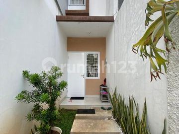 Rumah Minimalis Cantik & Cozy di Cinere - Dekat Pintu Tol