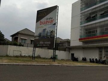 Ruko Area Komersial Graha Bulevar Signature