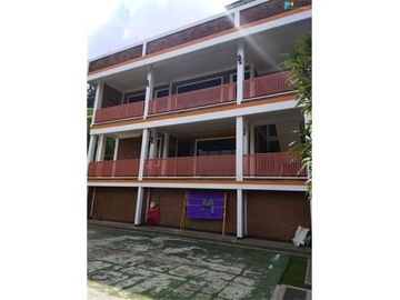 Dijual murah villa di Gunung Geulis dekat tol