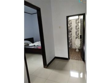 Dijual murah villa di Gunung Geulis dekat tol