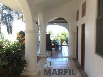 Villa Amueblada en Condominio Palma Real Manzanillo Colima