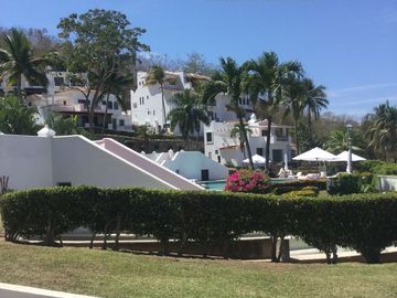 Villa Amueblada en Condominio Palma Real Manzanillo Colima