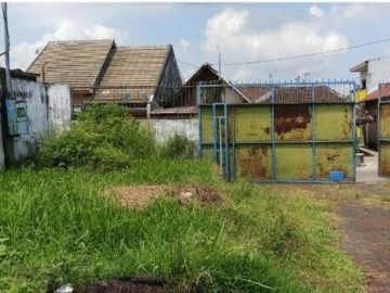 Gudang Luas di Jual di Wagir Malang 2 M