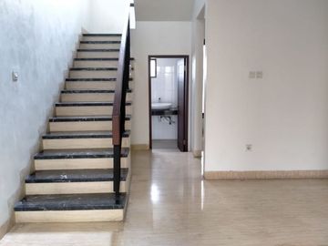 Town House di Cilandak Best Unit Kondisi Unfurnished HSE-A0423