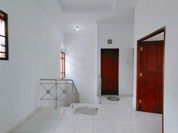 Rumah cantik dalam peruamahan dekat Pasar Gentan