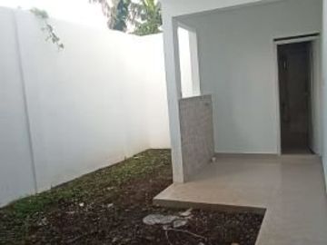 Siap huni lho! Rumah 2 lantai harga 600jutaan saja