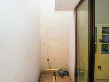Rumah 5 Mnt ke Gerbang Tol Cimanggis Siap Huni Dibantu KPR J-53358