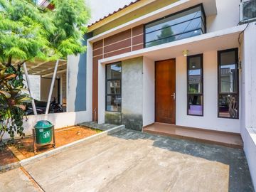Rumah 5 Mnt ke Gerbang Tol Cimanggis Siap Huni Dibantu KPR J-53358