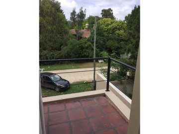 CASA 4 AMB A ESTRENAR - BARRIO LAS MARGARITAS