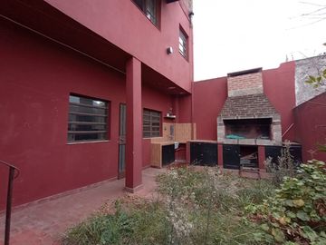 Venta PH 4 ambientes con patio y parrilla - Jose Leon Suarez - San Martin