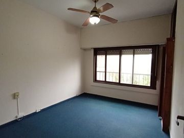 Venta PH 4 ambientes con patio y parrilla - Jose Leon Suarez - San Martin