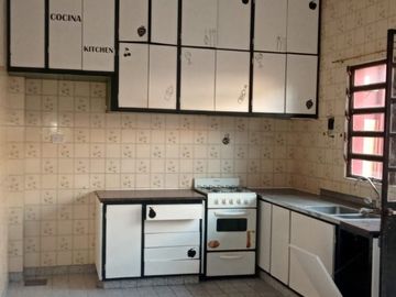 Venta PH 4 ambientes con patio y parrilla - Jose Leon Suarez - San Martin