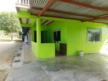 Vendo Casa en Puerto Lindo - Colón