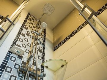 1 Bedroom Condo for sale at The Treasure